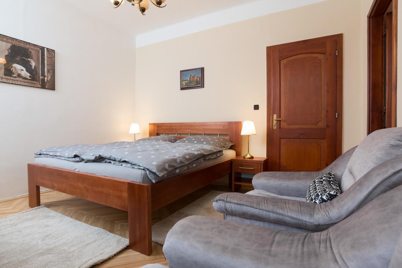 Pension Iberica Brno Buitenkant foto
